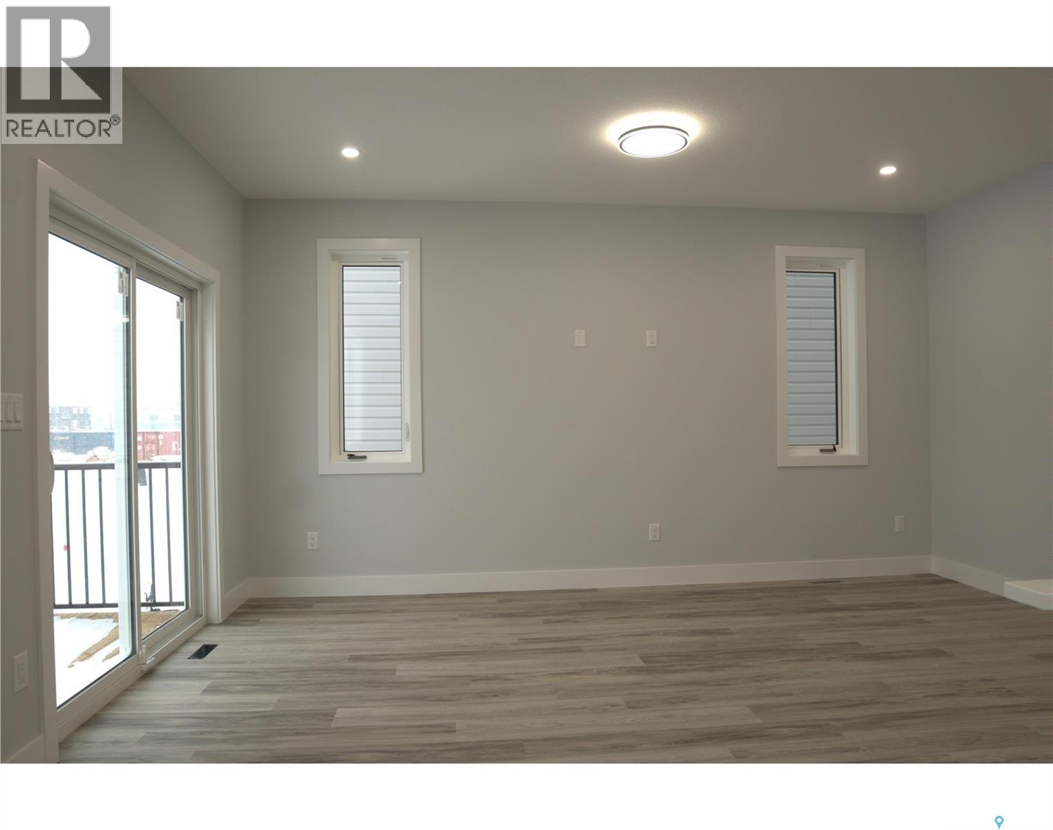 521 Sharma Crescent, Saskatoon, Saskatchewan  S7W 0Z5 - Photo 8 - SK025770