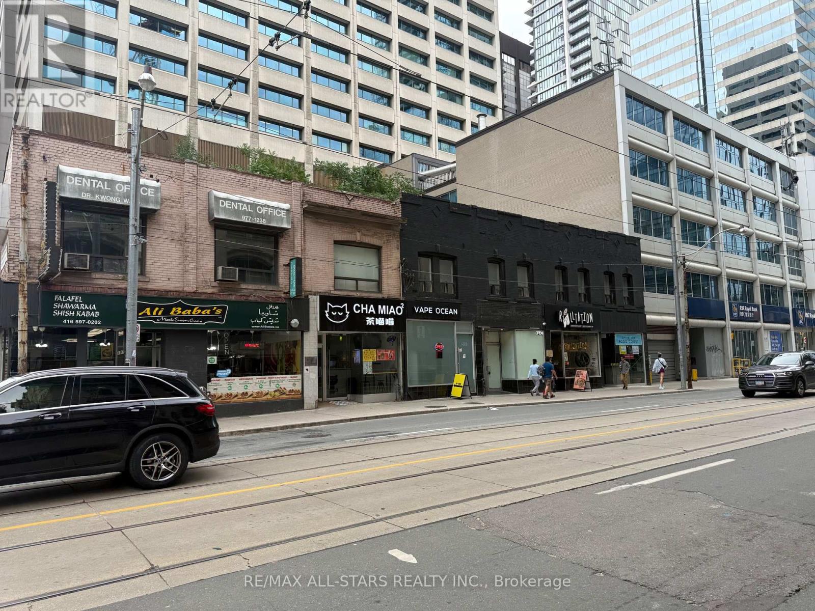 Unit D - 209 Dundas Street W, Toronto, Ontario  M5G 1C8 - Photo 7 - C12640826