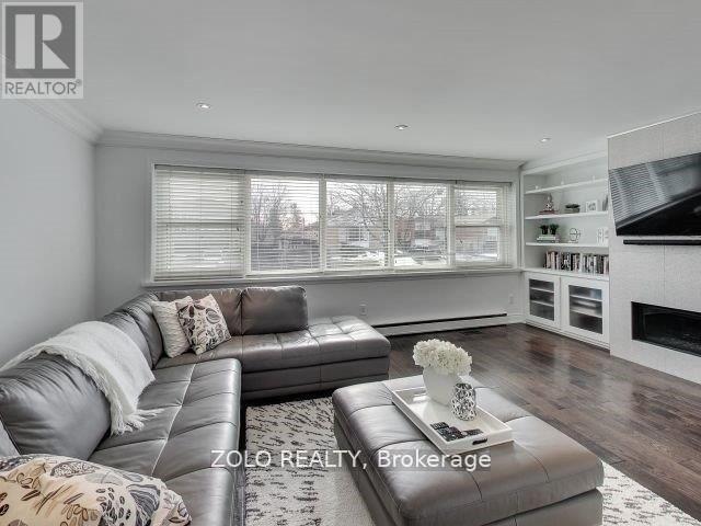 212 Goddard Street, Toronto, Ontario  M3H 5E8 - Photo 12 - C12640838