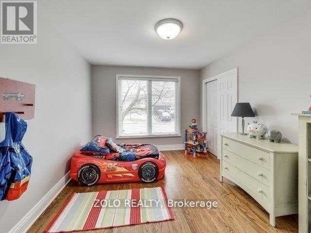 212 Goddard Street, Toronto, Ontario  M3H 5E8 - Photo 19 - C12640838