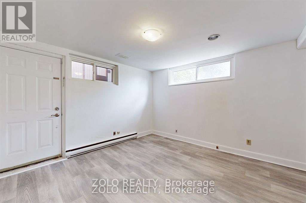 212 Goddard Street, Toronto, Ontario  M3H 5E8 - Photo 31 - C12640838