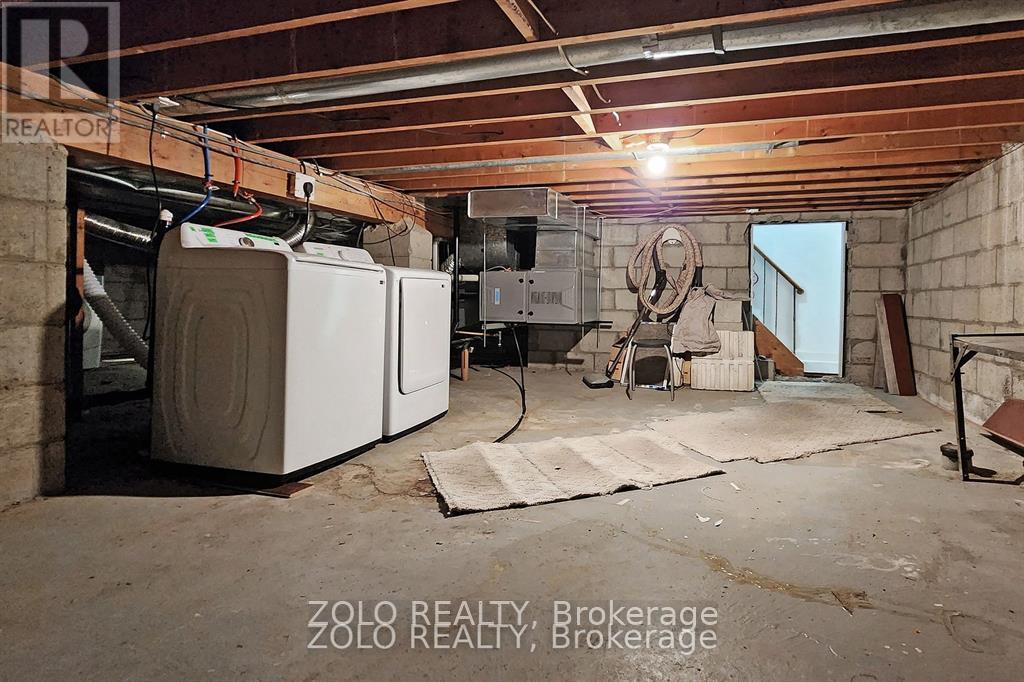 212 Goddard Street, Toronto, Ontario  M3H 5E8 - Photo 34 - C12640838