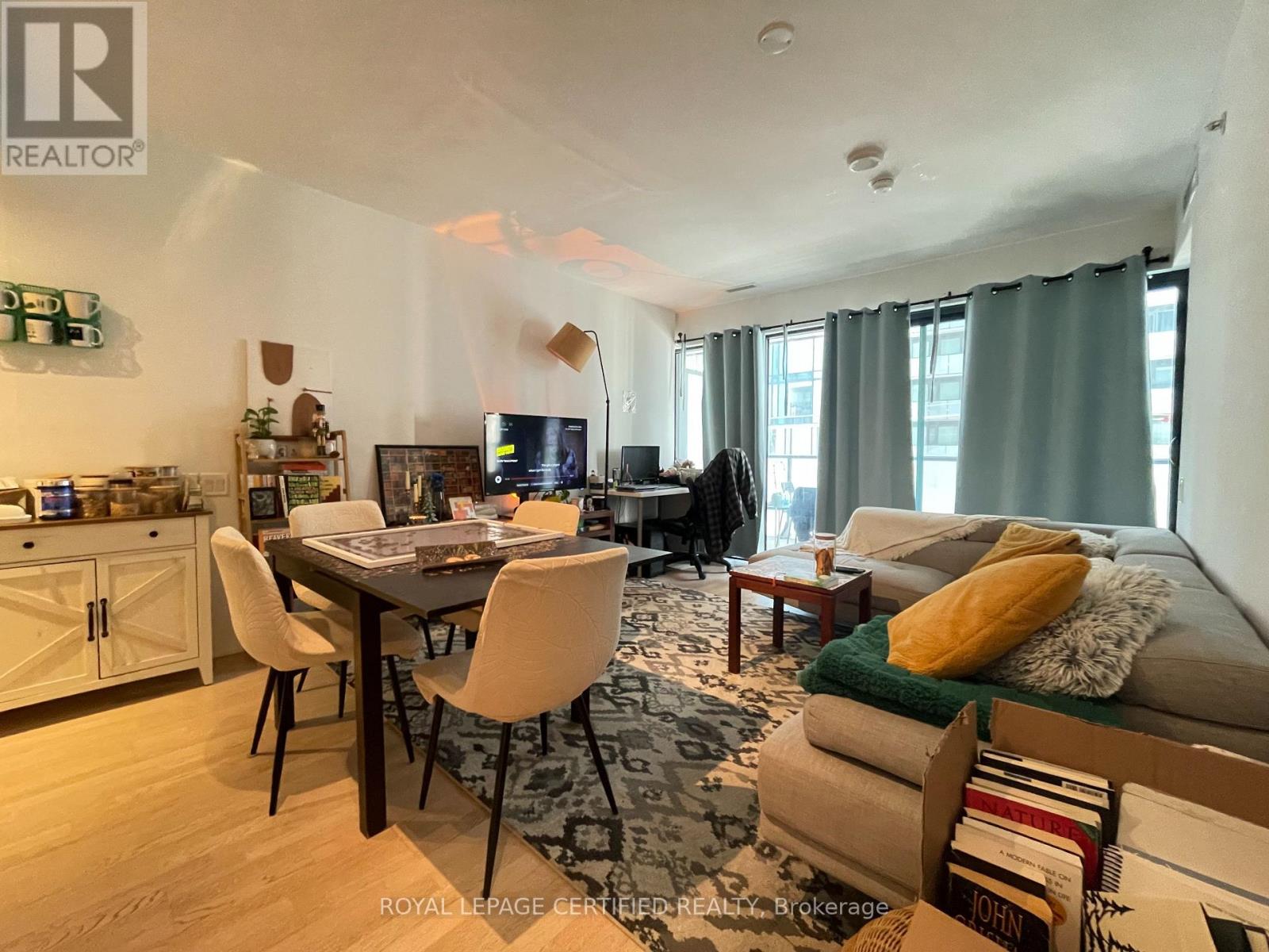 301 - 185 Roehampton Avenue, Toronto, Ontario  M4P 0C6 - Photo 11 - C12640924