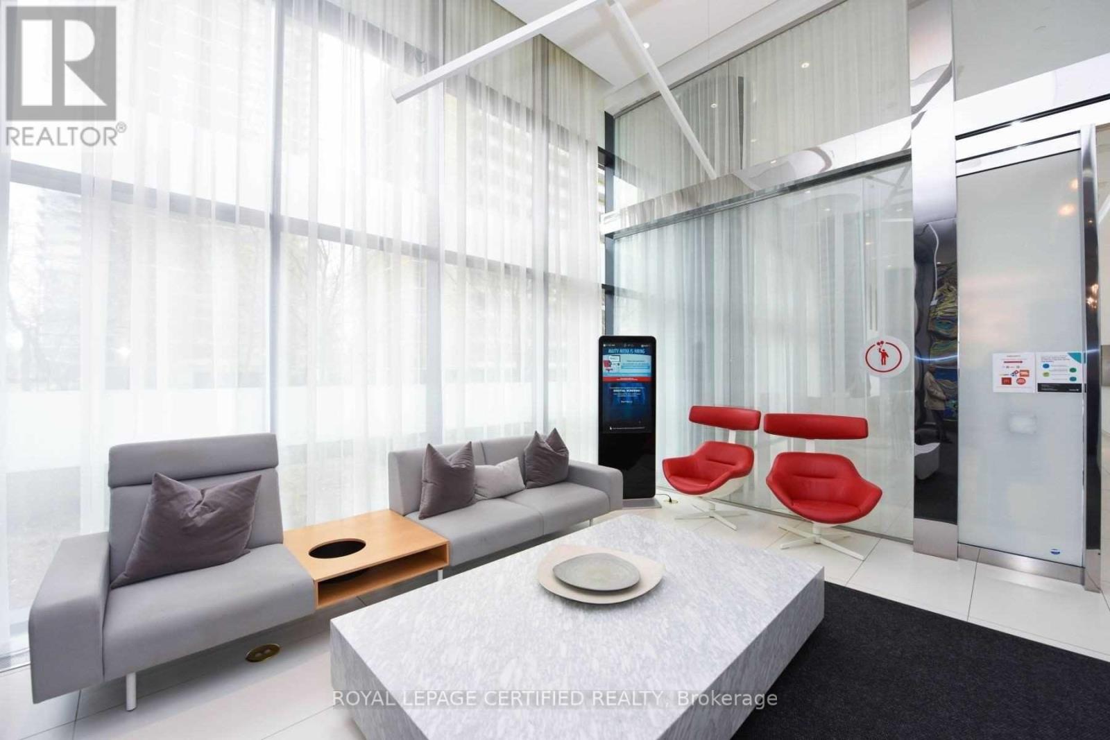 301 - 185 Roehampton Avenue, Toronto, Ontario  M4P 0C6 - Photo 17 - C12640924