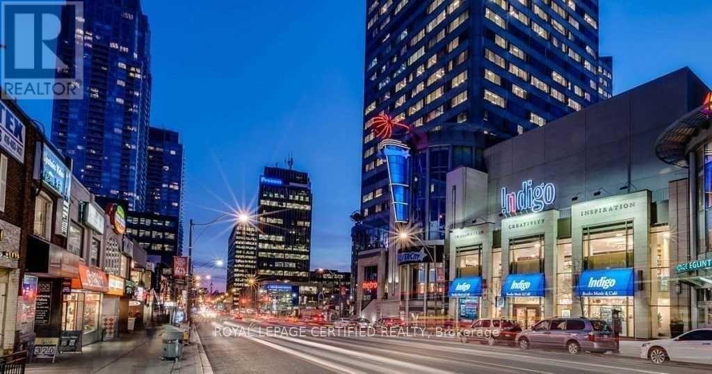 301 - 185 Roehampton Avenue, Toronto, Ontario  M4P 0C6 - Photo 4 - C12640924