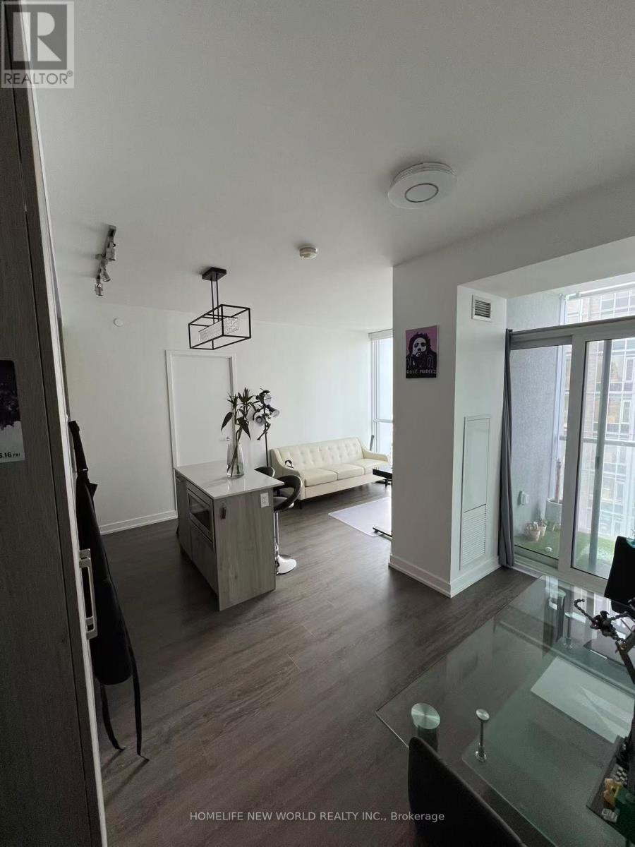3702 - 1 Yorkville Avenue, Toronto, Ontario  M4W 1L1 - Photo 2 - C12640926