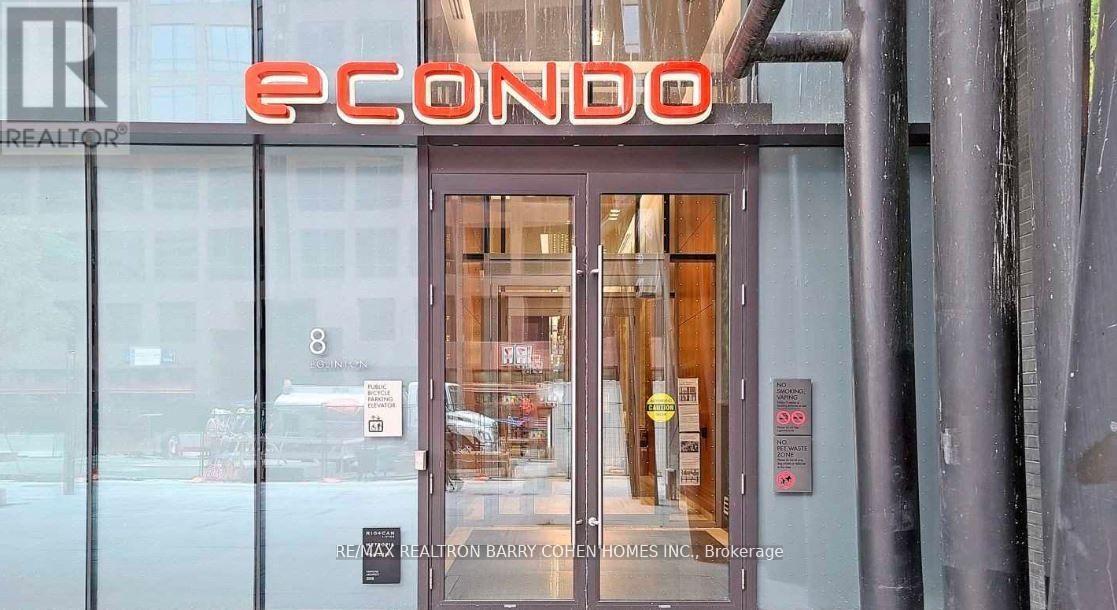 3909 - 8 Eglinton Avenue E, Toronto, Ontario  M4P 1A6 - Photo 2 - C12640962