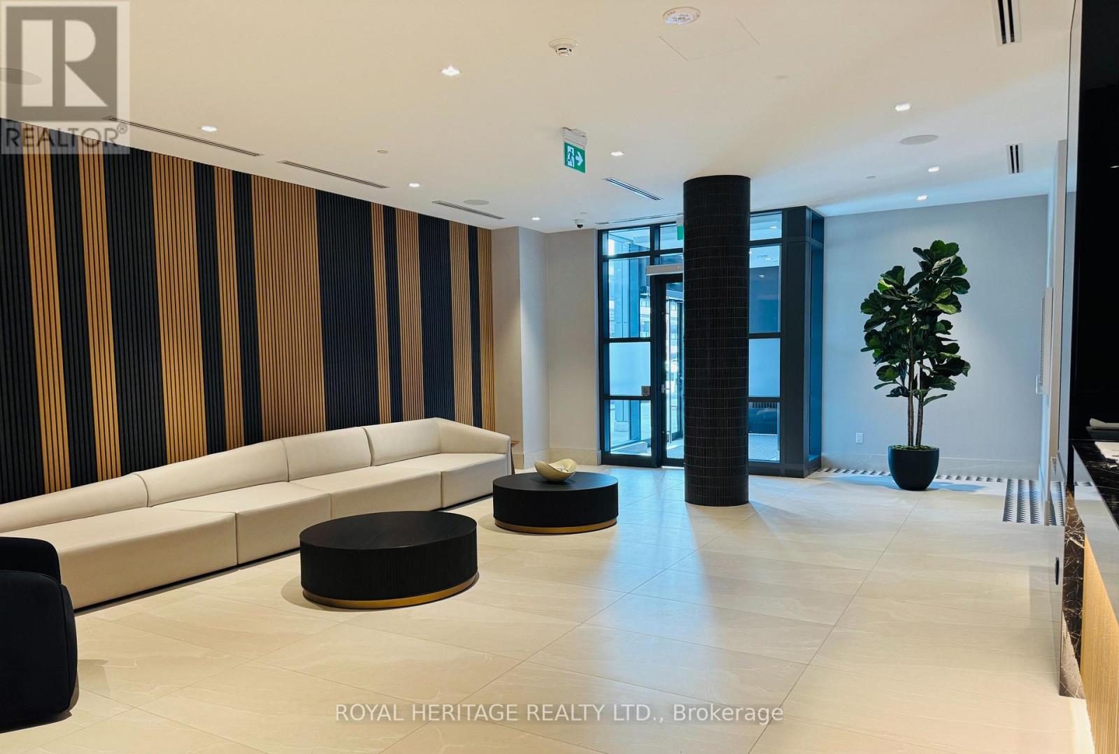 535 - 2545 Simcoe Street N, Oshawa, Ontario  L1L 0W3 - Photo 3 - E12640822