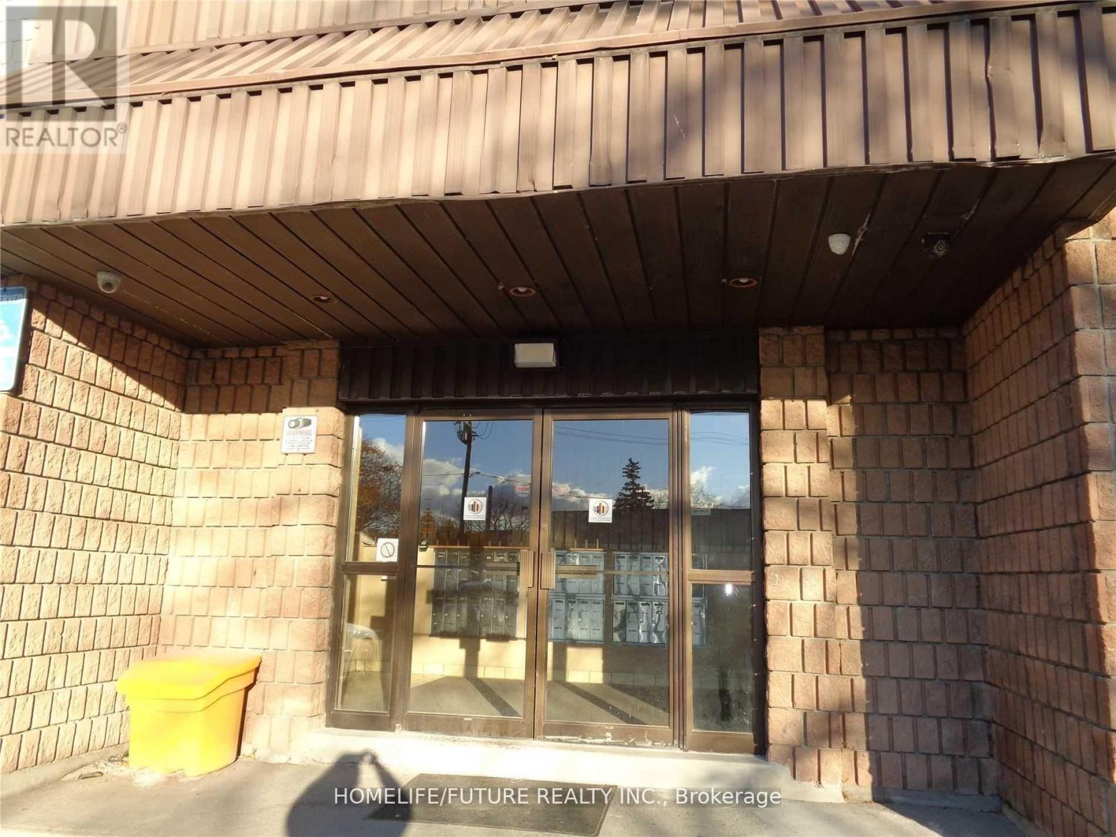 404 - 560 BLOOR STREET E, Oshawa, Ontario