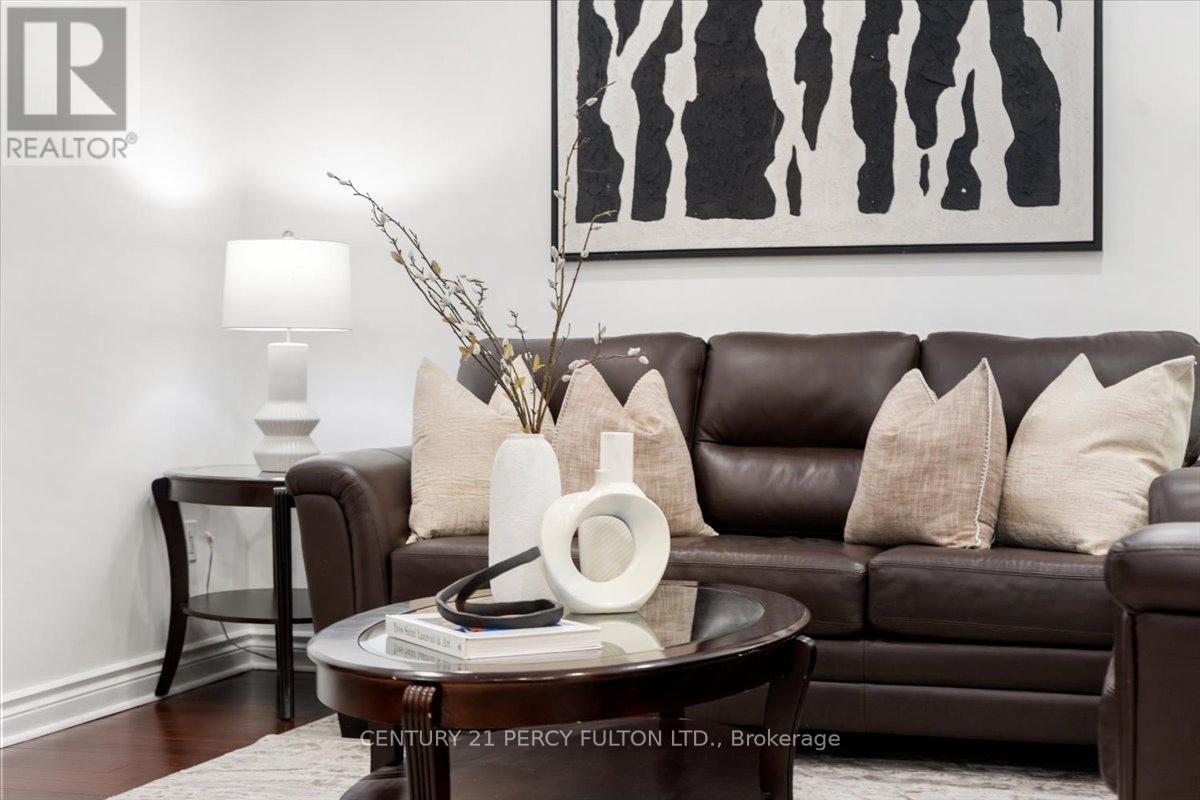 99 Palmdale Drive, Toronto, Ontario  M1T 1P2 - Photo 13 - E12640864