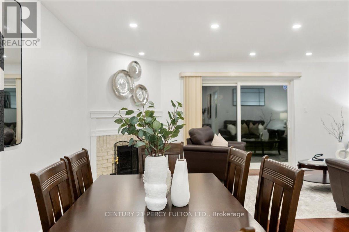 99 Palmdale Drive, Toronto, Ontario  M1T 1P2 - Photo 17 - E12640864