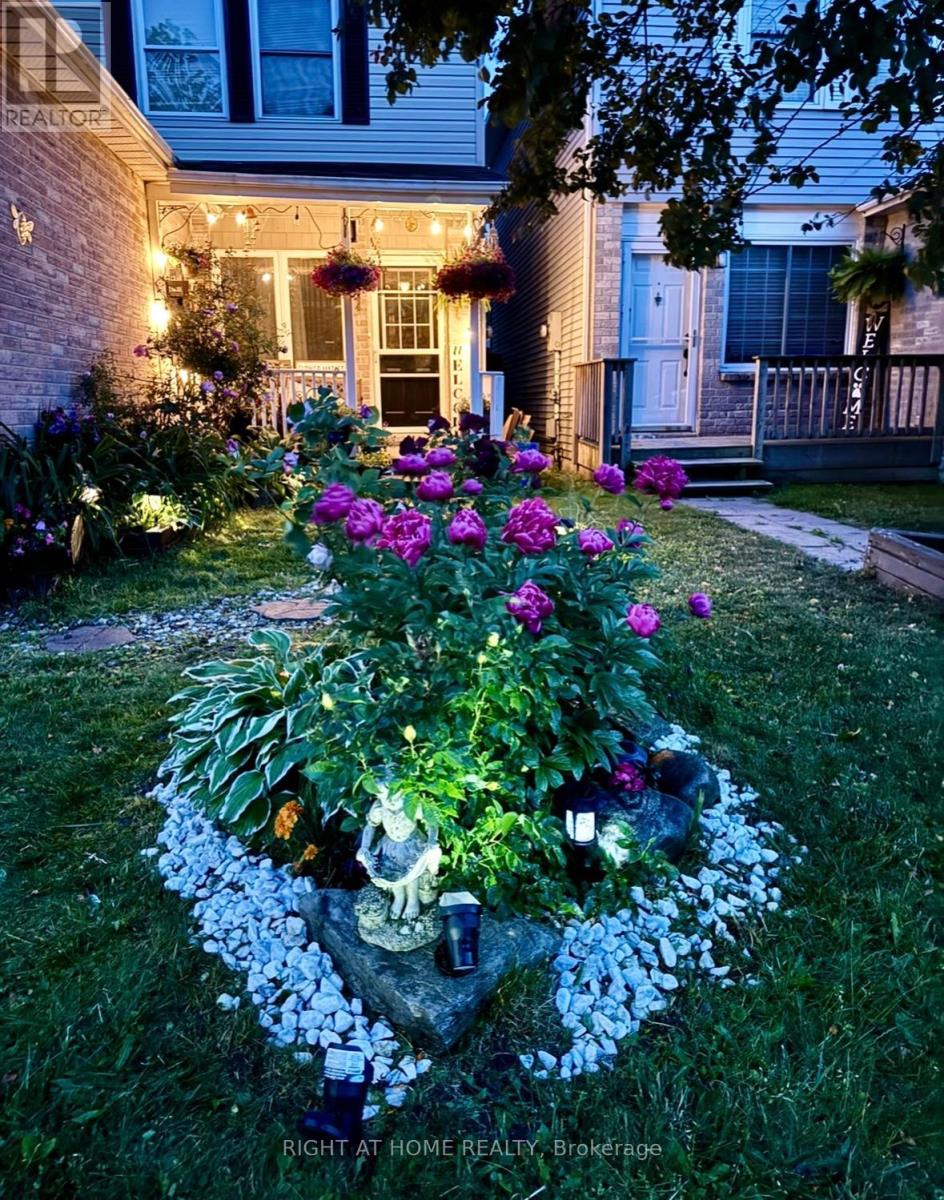 1456 Valley Drive, Oshawa, Ontario L1J 7Z3 - Photo 2 - E12640974