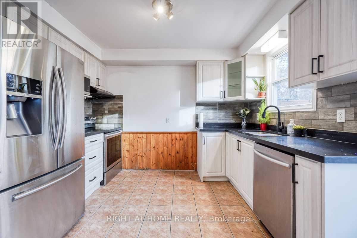 1456 Valley Drive, Oshawa, Ontario L1J 7Z3 - Photo 8 - E12640974