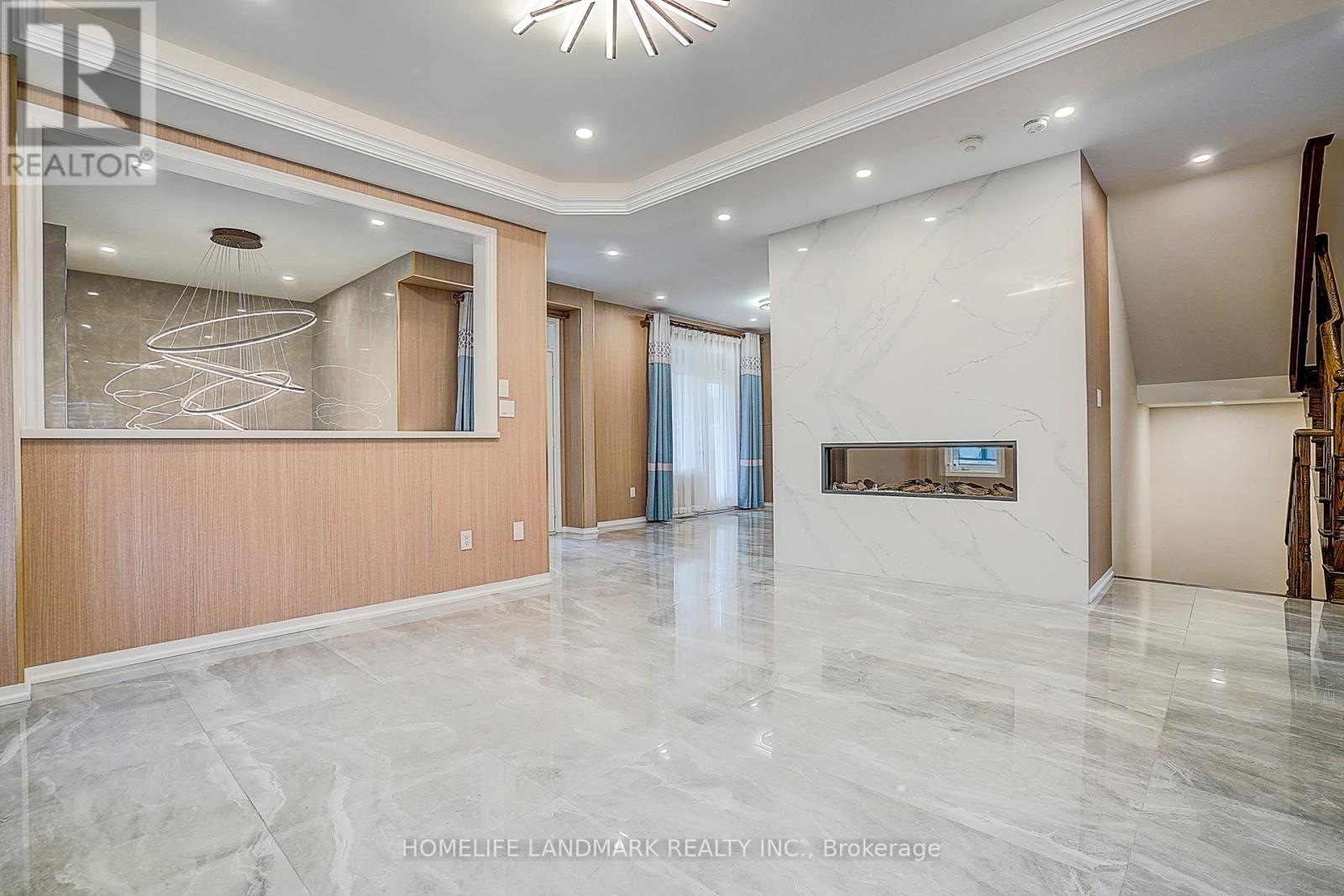 18 Caine Street, Richmond Hill, Ontario  L4S 0H2 - Photo 11 - N12640906