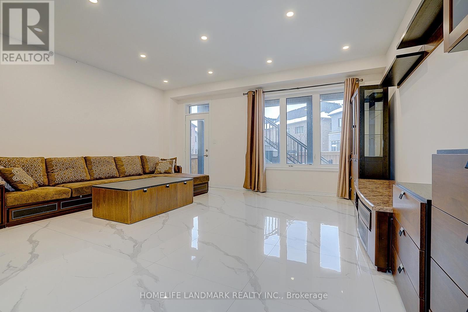 18 Caine Street, Richmond Hill, Ontario  L4S 0H2 - Photo 42 - N12640906