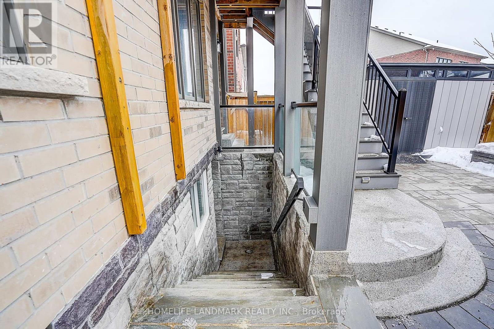 18 Caine Street, Richmond Hill, Ontario  L4S 0H2 - Photo 47 - N12640906