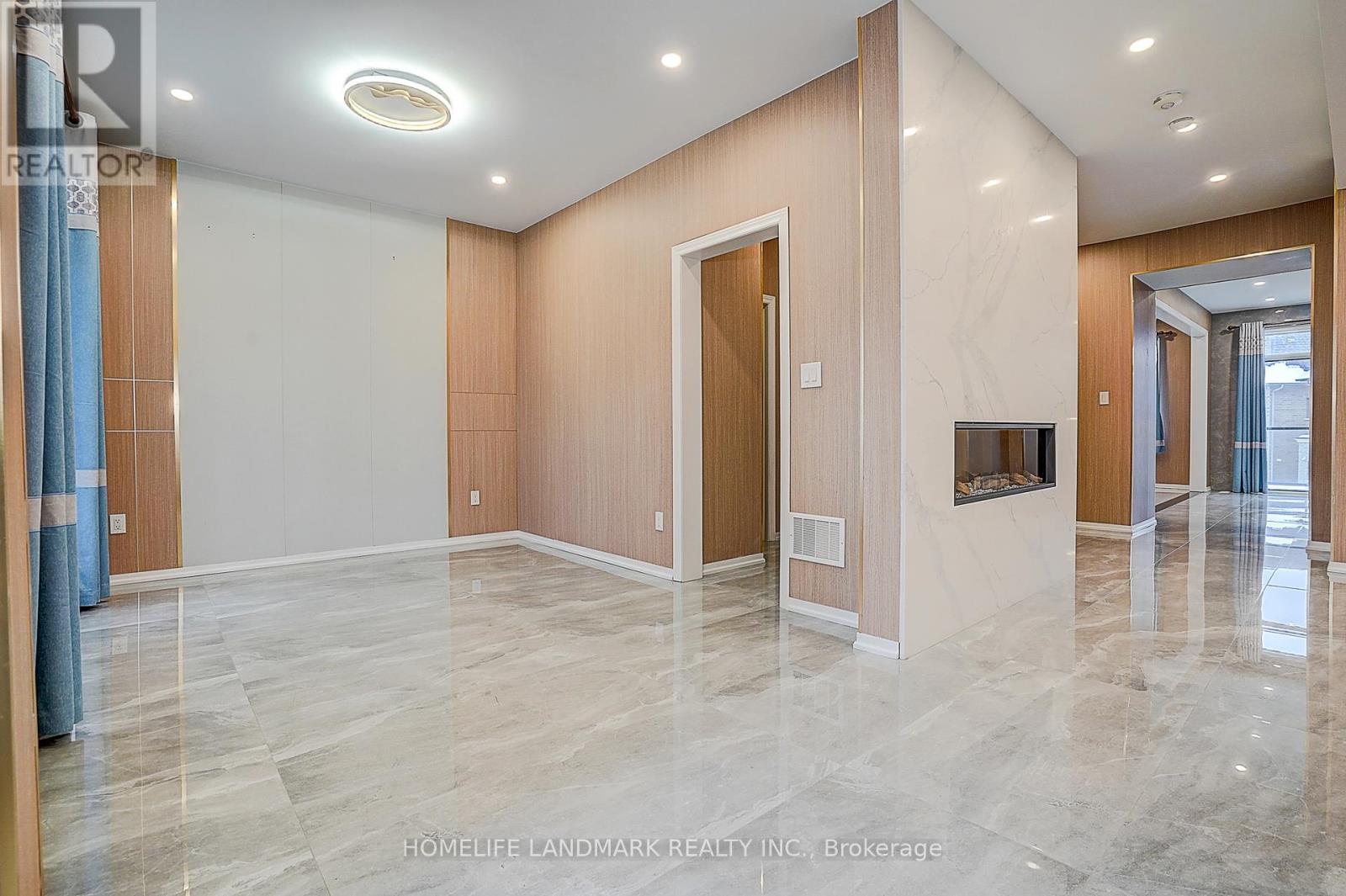 18 Caine Street, Richmond Hill, Ontario  L4S 0H2 - Photo 6 - N12640906