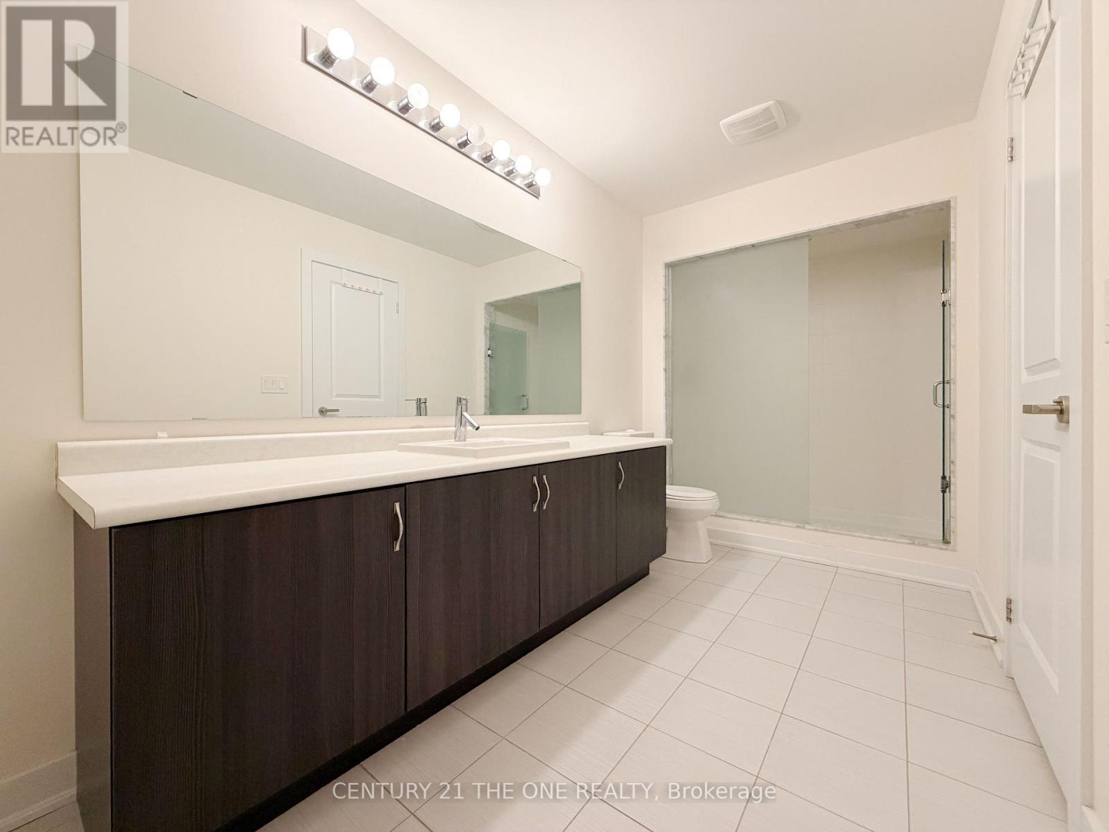 8 Anchusa Drive, Richmond Hill, Ontario  L4E 0Z2 - Photo 13 - N12640928