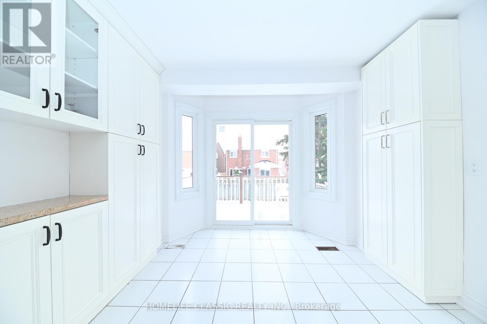 119 Cromwell Road, Vaughan, Ontario  L6A 1T9 - Photo 6 - N12640932