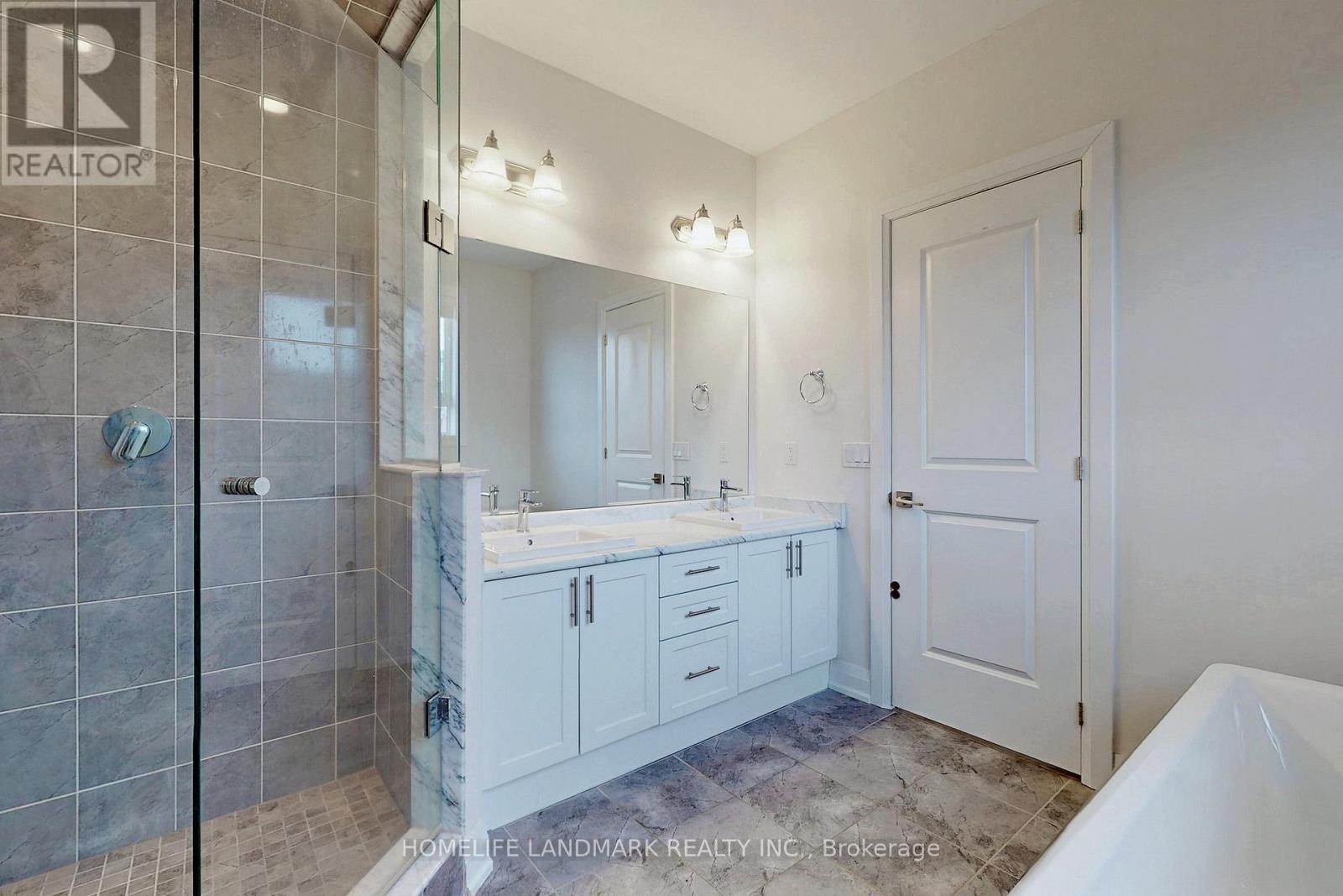 47 Sparks Street, Aurora, Ontario  L4G 0Z9 - Photo 15 - N12640950