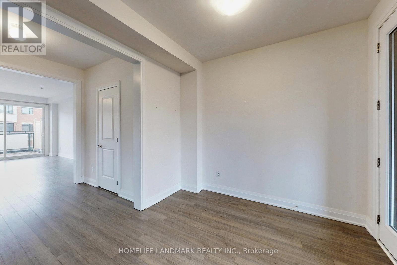 47 Sparks Street, Aurora, Ontario  L4G 0Z9 - Photo 8 - N12640950