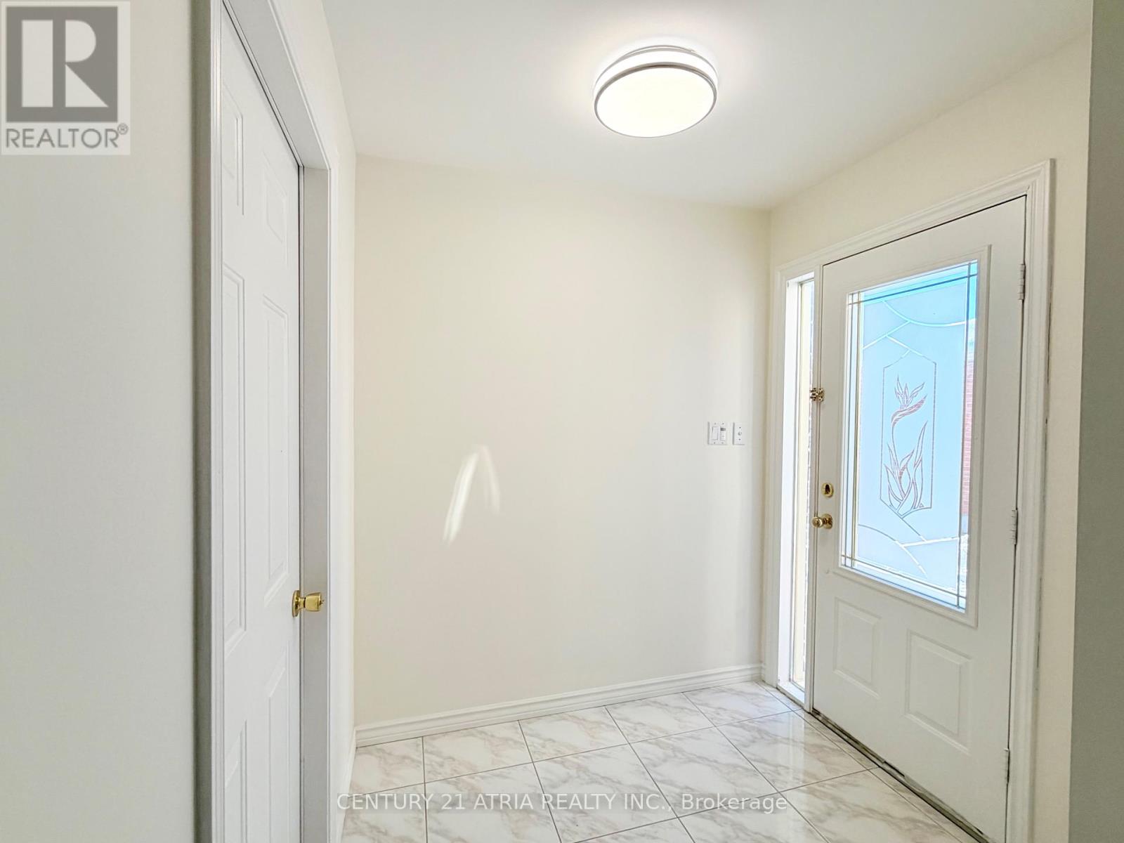 72 Bendamere Crescent, Markham, Ontario  L3P 6X8 - Photo 3 - N12640992