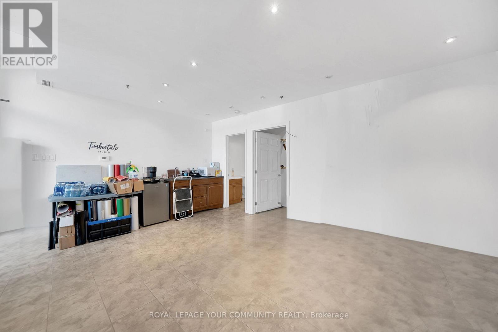 17 - 45 Casmir Court, Vaughan, Ontario  L4K 4H5 - Photo 6 - N12640998