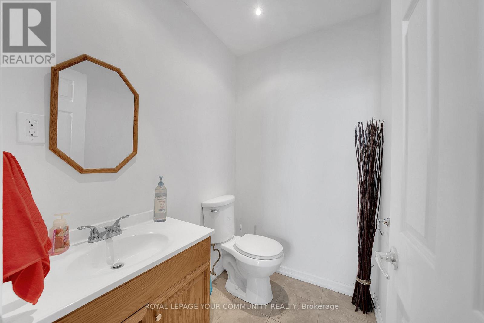 17 - 45 Casmir Court, Vaughan, Ontario  L4K 4H5 - Photo 7 - N12640998