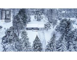 16 HILLVIEW CRESCENT, Springwater, Ontario