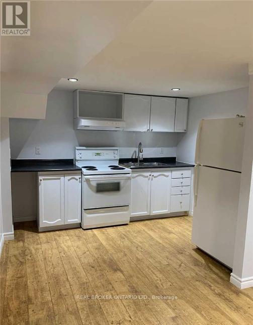 Bsmnt - 57 Adelaide Street N, Barrie, Ontario  L4N 3T4 - Photo 8 - S12640934