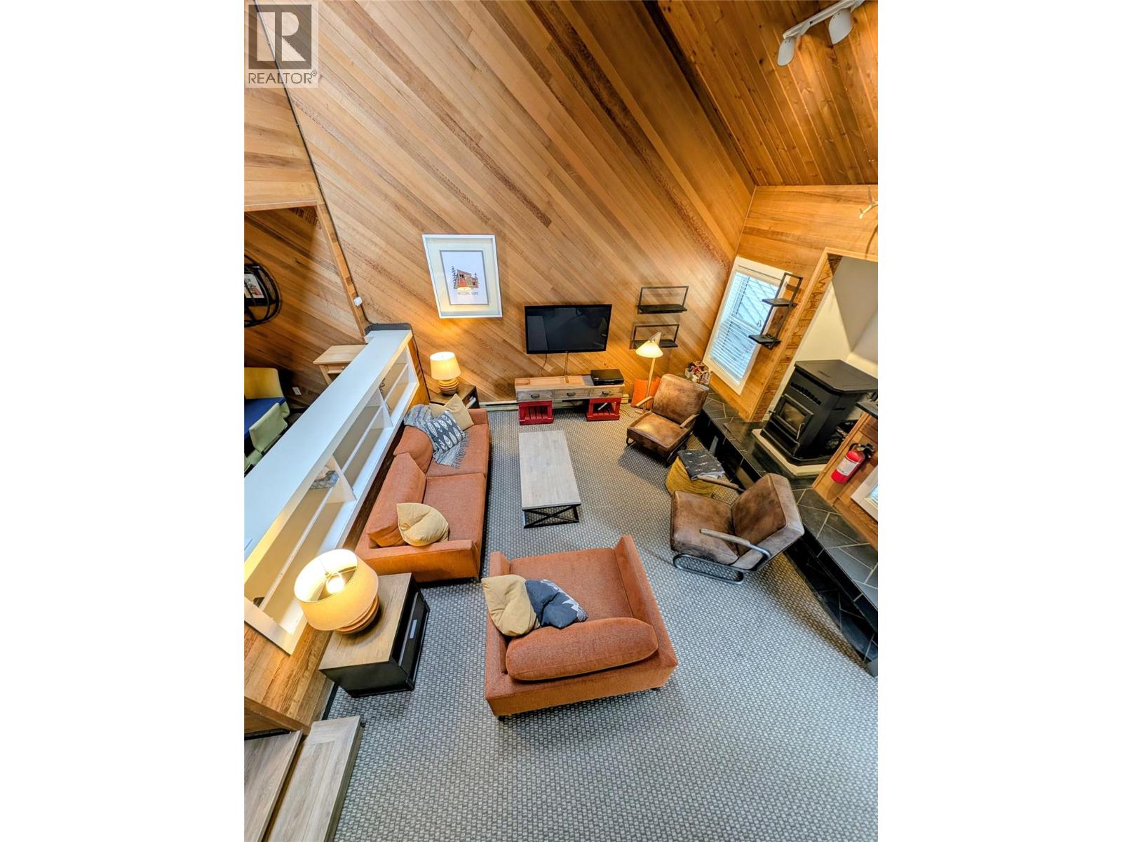 138 Clearview Road, Penticton, British Columbia  V0X 1K0 - Photo 2 - 10371299