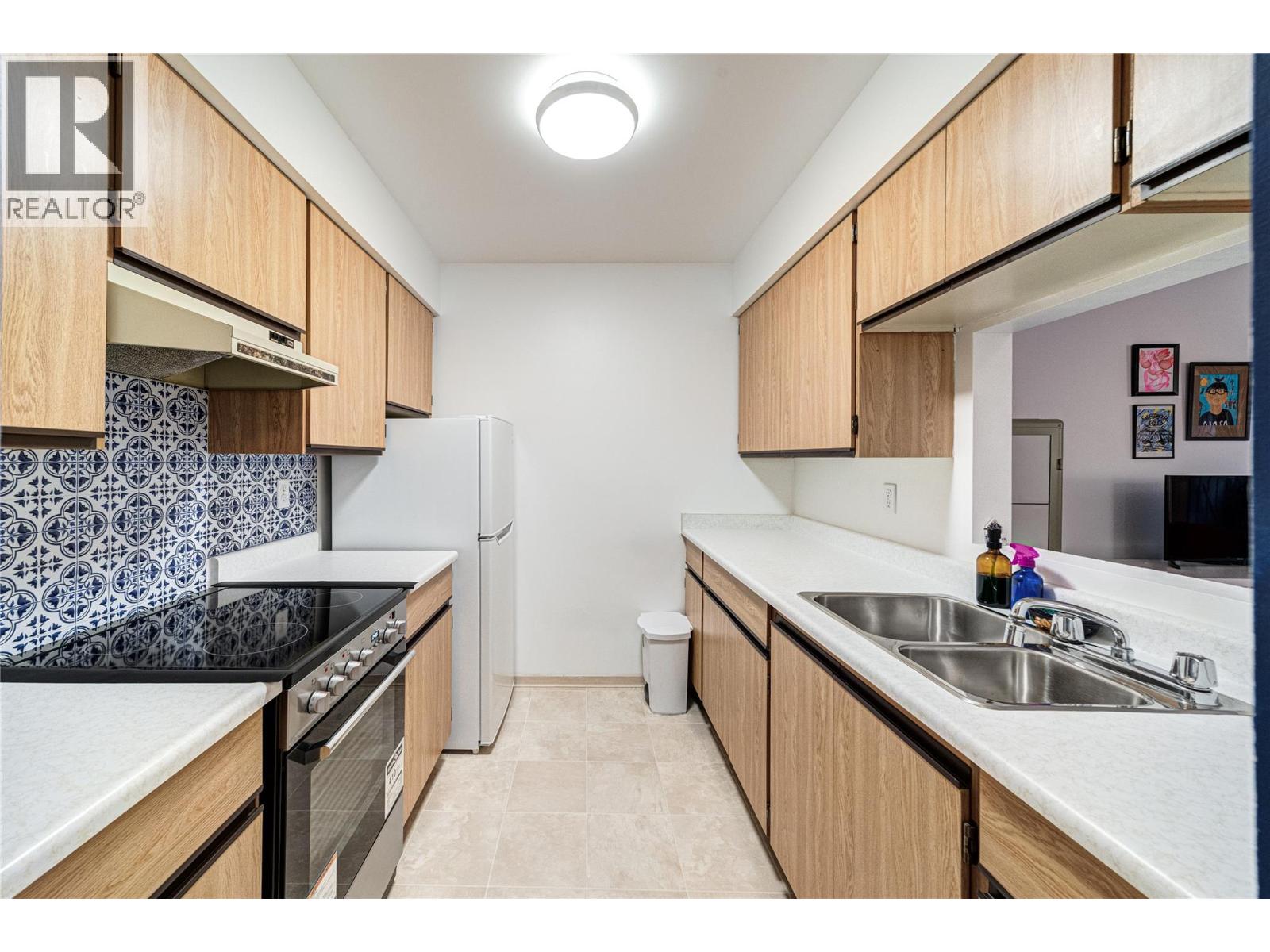 775 Balmer Crescent Unit# 201, Elkford, British Columbia V0B 1H0 - Photo 11 - 10370917