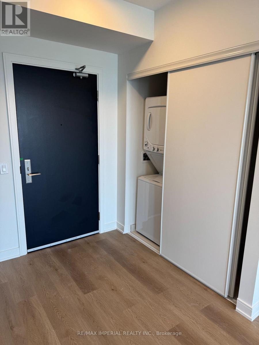 1215 - 3009 Novar Road, Mississauga, Ontario  L5B 1H7 - Photo 6 - W12640830