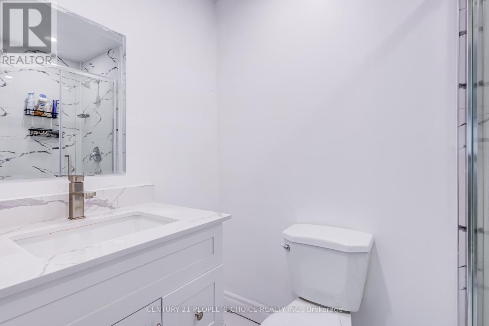 18 Hernon Court, Brampton, Ontario  L6S 2B9 - Photo 15 - W12640860