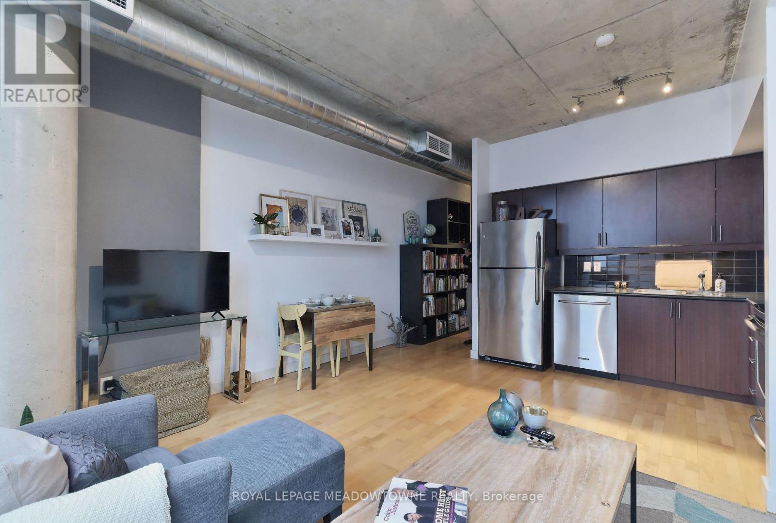 508 - 1375 Dupont Street, Toronto, Ontario  M6H 4J8 - Photo 6 - W12640868