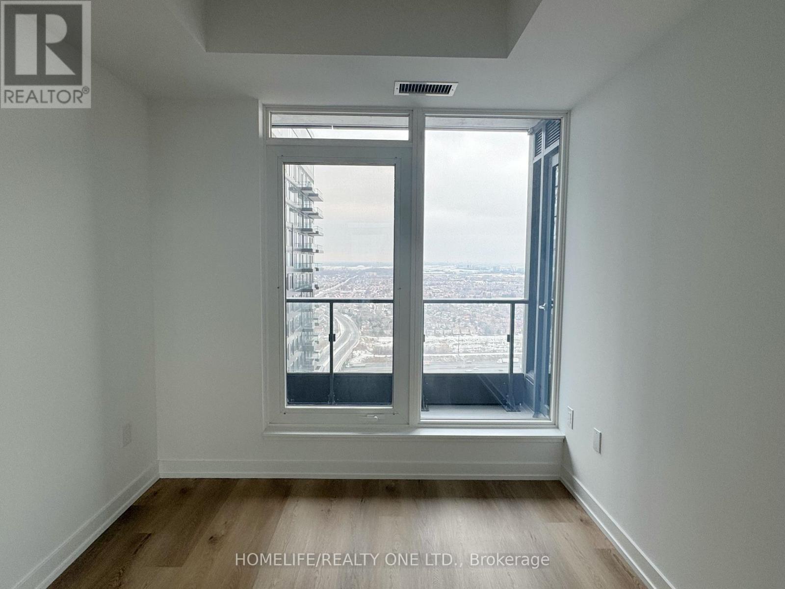 3302 - 395 Square One Drive, Mississauga, Ontario  L5B 0P6 - Photo 5 - W12640892