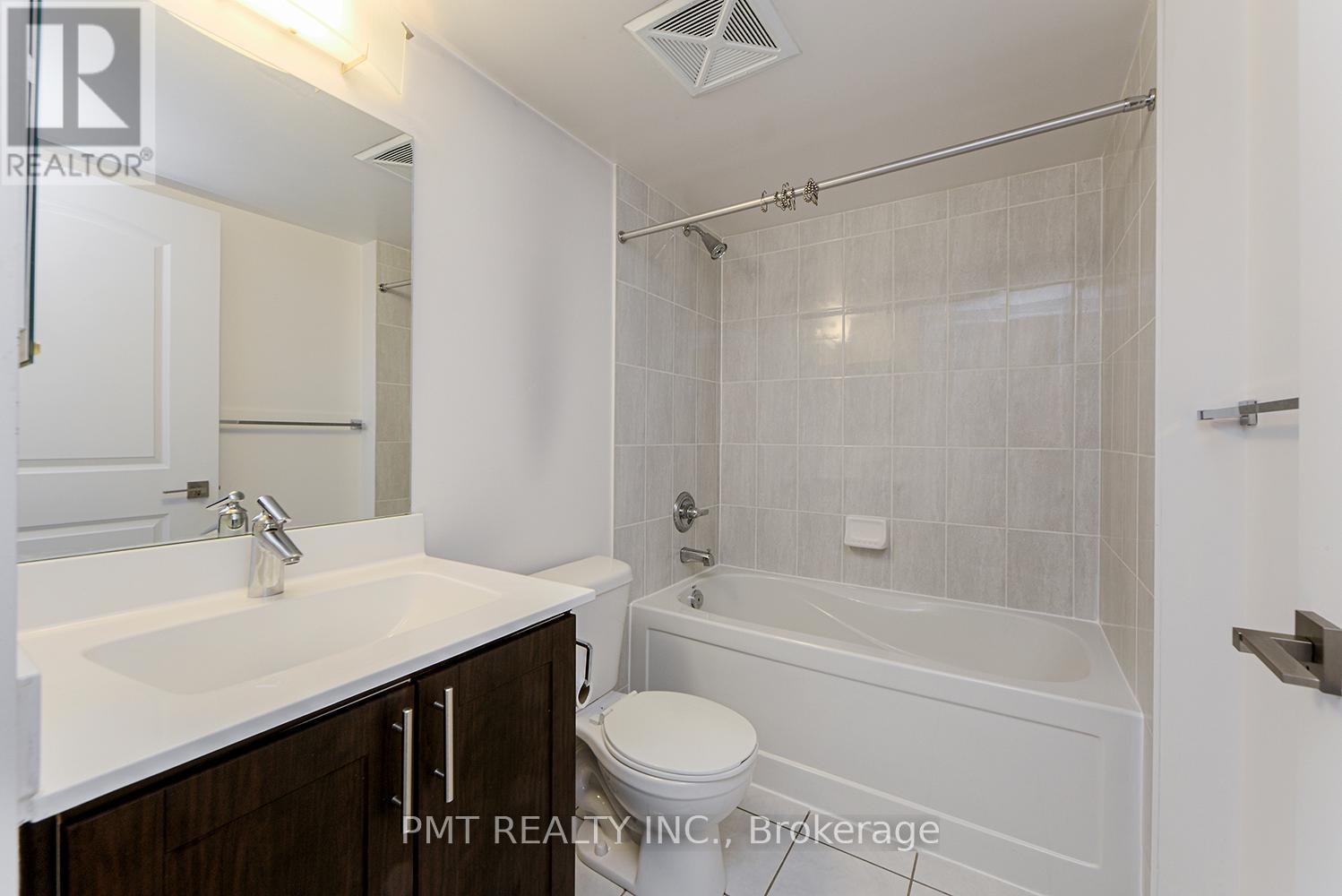 319 - 1 De Boers Drive, Toronto, Ontario  M3J 0G6 - Photo 22 - W12640954