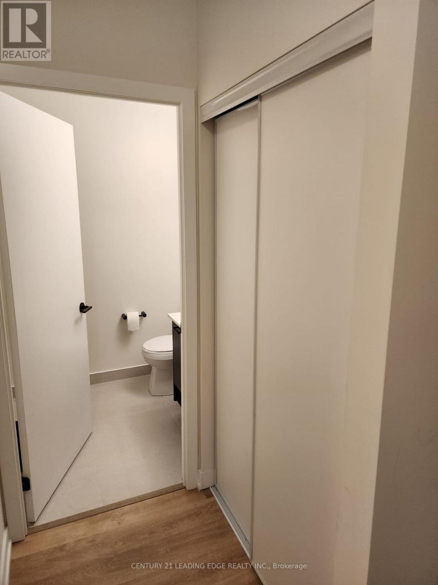 107 - 2300 St Clair Avenue W, Toronto (Junction Area), Ontario  M6N 0B3 - Photo 11 - W12640958