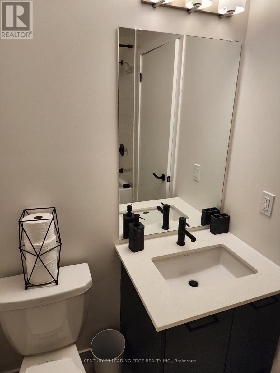 107 - 2300 St Clair Avenue W, Toronto (Junction Area), Ontario  M6N 0B3 - Photo 13 - W12640958