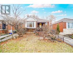 8 STRUTHERS STREET, Toronto, Ontario