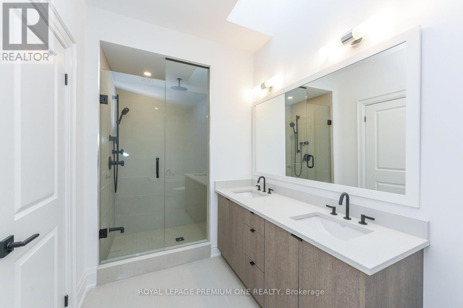 73 - 40 Lunar Crescent, Mississauga, Ontario  L5M 2R4 - Photo 29 - W12640976