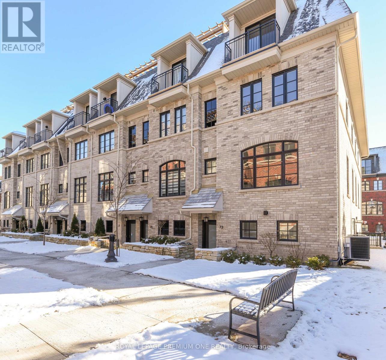 73 - 40 Lunar Crescent, Mississauga, Ontario  L5M 2R4 - Photo 3 - W12640976