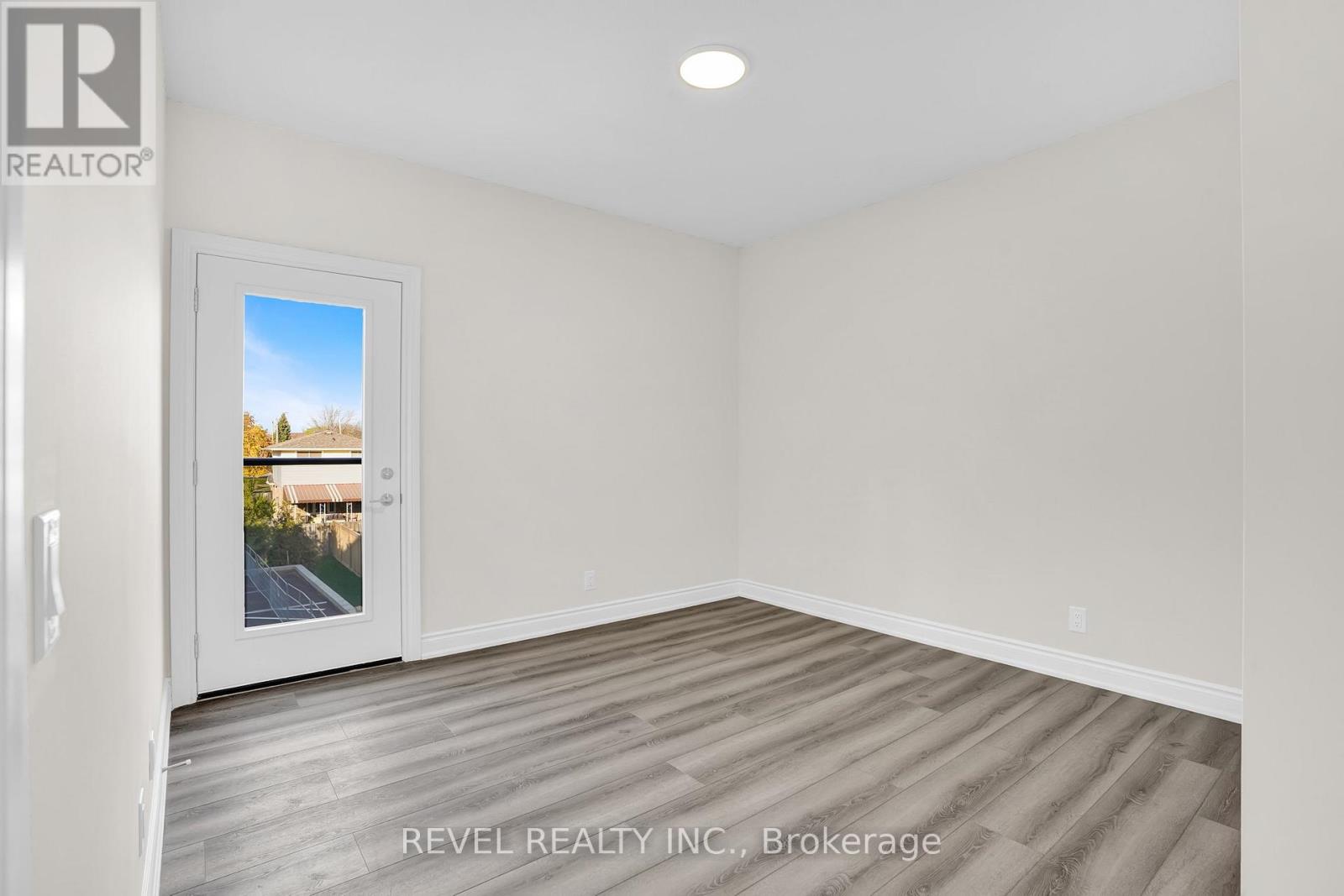 2d - 261 King Street E, Hamilton, Ontario  L8G 1L9 - Photo 13 - X12640872