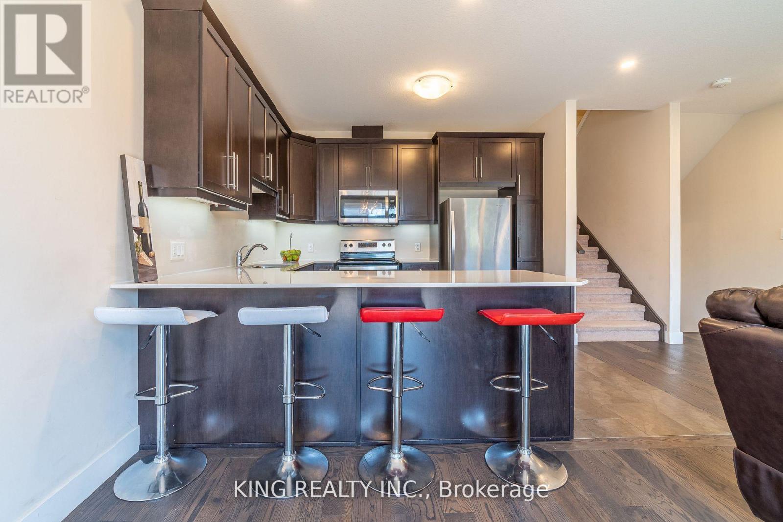 135 - 1960 Dalmagarry Road E, London North, Ontario  N6G 0T8 - Photo 10 - X12640902