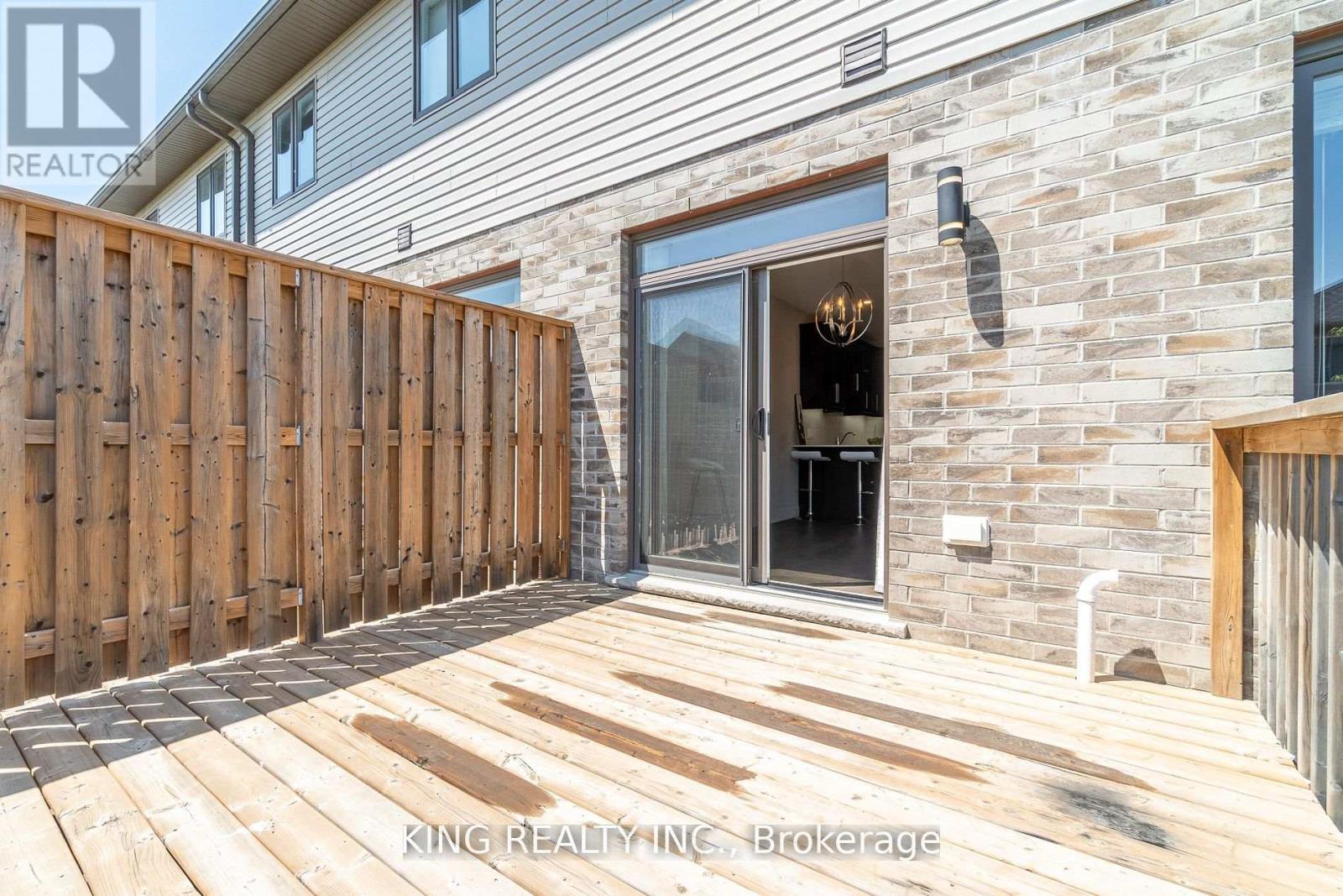 135 - 1960 Dalmagarry Road E, London North, Ontario  N6G 0T8 - Photo 15 - X12640902