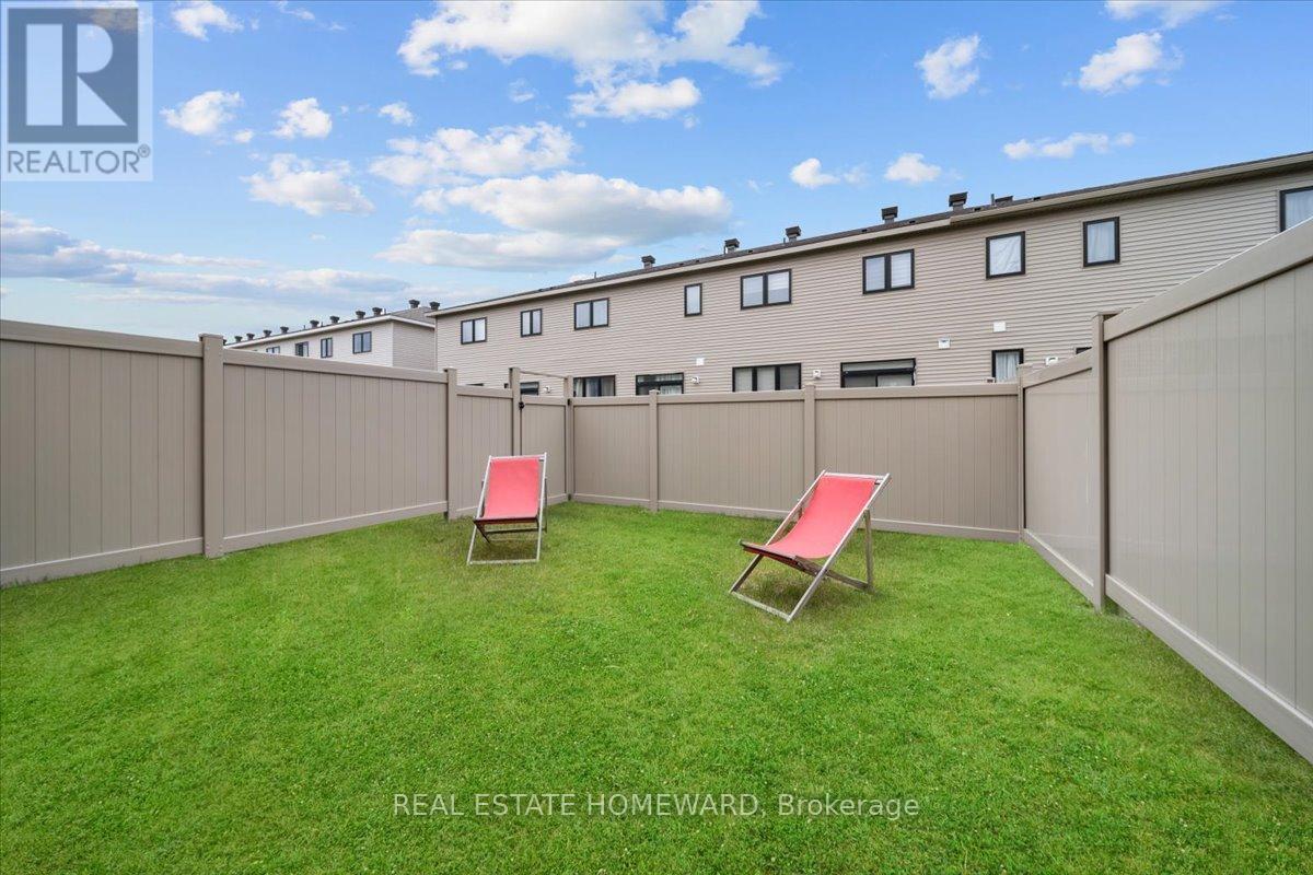 52 Kindred Row, Ottawa, Ontario  K2S 3A1 - Photo 19 - X12640908