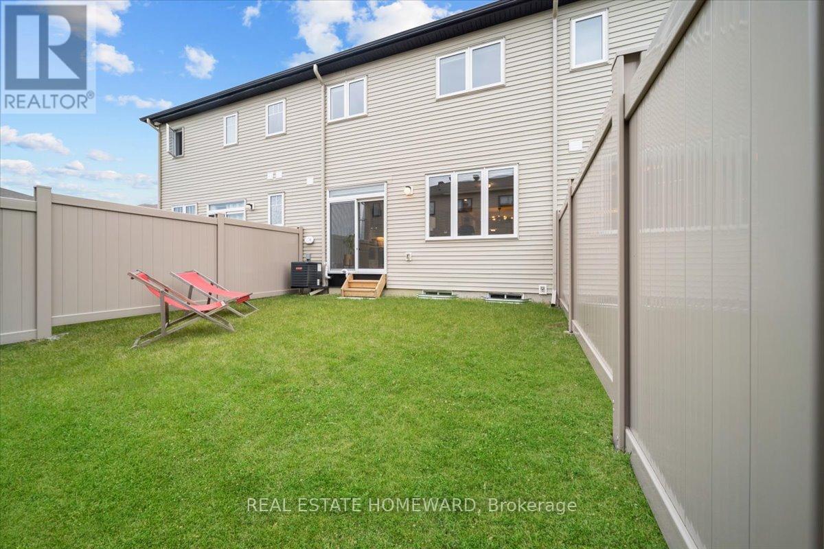 52 Kindred Row, Ottawa, Ontario  K2S 3A1 - Photo 20 - X12640908
