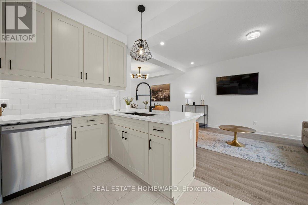 52 Kindred Row, Ottawa, Ontario  K2S 3A1 - Photo 9 - X12640908