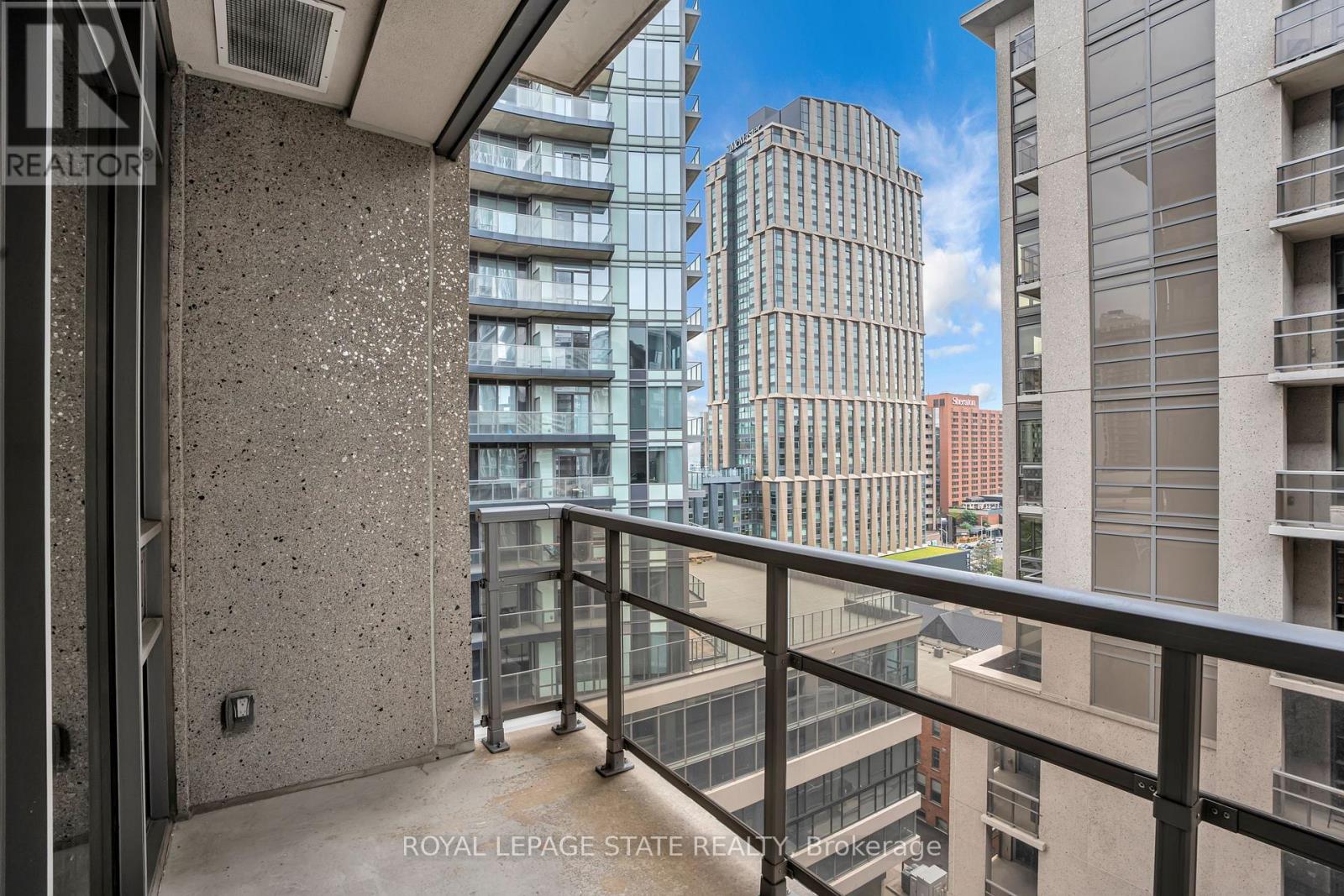 910 - 150 Main Street W, Hamilton, Ontario  L8P 1H8 - Photo 17 - X12640968