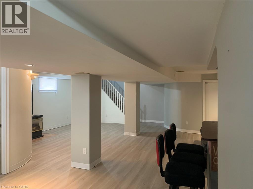 72 Southmeadow Crescent Unit# Lower, Stoney Creek, Ontario  L8G 3E7 - Photo 5 - 40794473